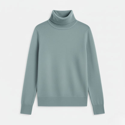 Luxurious Cashmere Turtleneck Sweater with Flattering Slim Fit