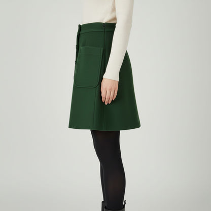 Elegant Winter Mini Skirt for Effortless Everyday Style