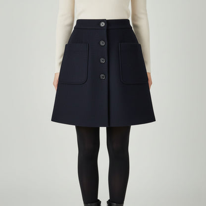 Elegant Winter Mini Skirt for Effortless Everyday Style